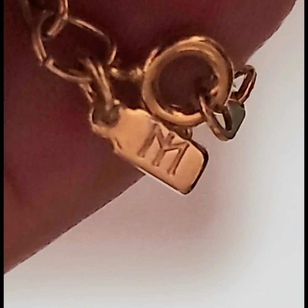 VINTAGE MERLITE Gold Tone 18